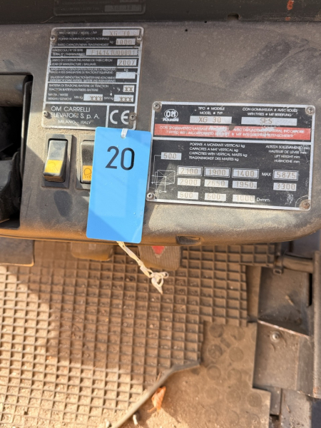 Fiat OM XG30 Gasgabelstapler (B20/26)